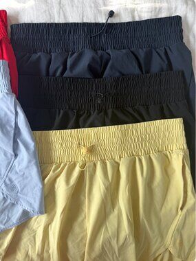 All In Motion Women's Active Light Woven High-Rise Shorts 3", 5 pairs size large